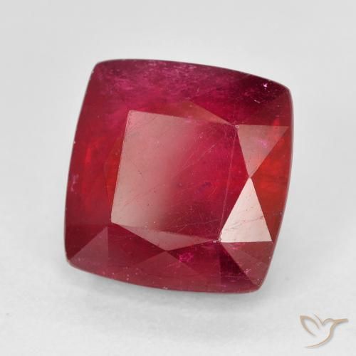 7.12 ct Red Ruby Stone, Natural Ruby in Cushion-Cut Shape for Sale
