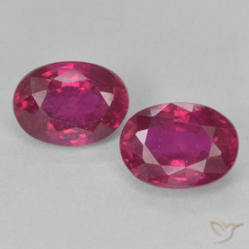 Par de Rubí Ovalada a juego de 7 x 5,1mm - Peso 2,54 ct en total / promedio. 1,27 ct cada uno, color Rojo claro en claridad VS, piedra preciosa natural , dureza de Mohs 9 Adecuado para joyas de uso diario, Piedra del amor, Photo A