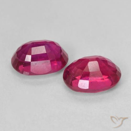 Ruby Gemstones in 7 x 5 mm (calibrated) Size for Sale, Ruby Stones in Deep Reddish Pink Color