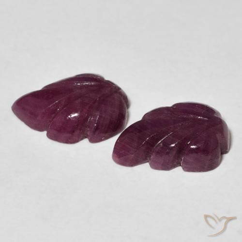 Ruby Gemstones in 10 x 7 mm (calibrated) Size for Sale, Ruby Stones in Raspberry Red Color