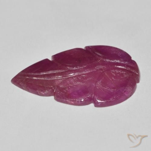 Ruby Gemstone in 21.4 x 13.5 mm Size for Sale, Ruby Stone in Reddish Purple Color