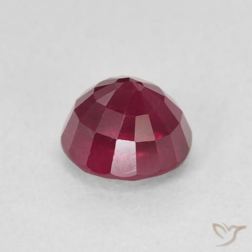 Ruby Gemstone in 5.5 mm (calibrated) Size for Sale, Ruby Stone in Deep Red Color