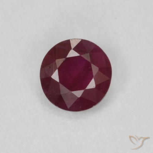 0.25ct Natural Wine Red Ruby, Round, VS