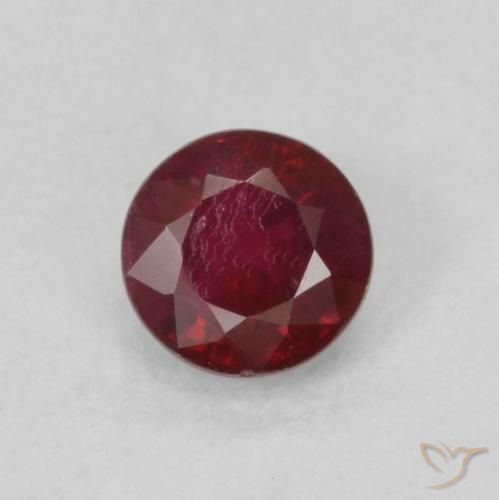 0.31ct Natural Deep Red Ruby, Round, SI