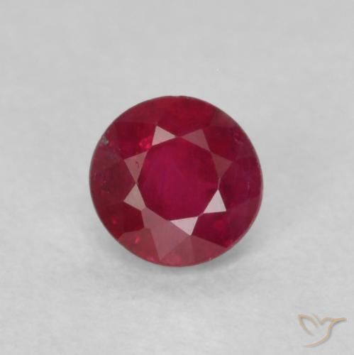 0.26ct Natural Deep Crimson Ruby, Round, SI-I1