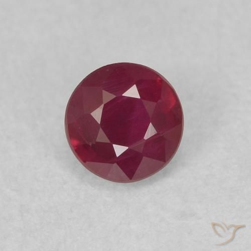 0.36ct Natural Deep Red Ruby, Round, SI