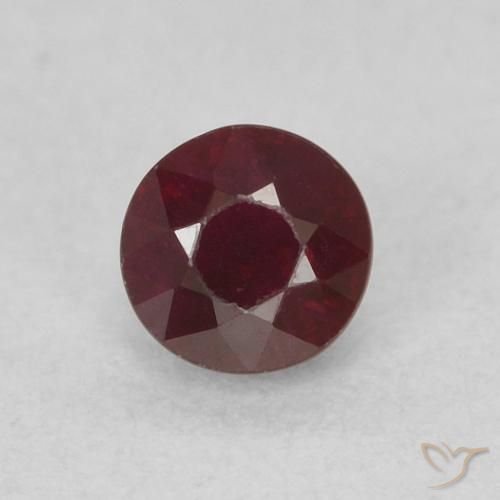 0.36ct Natural Deep Red Ruby, Round, SI
