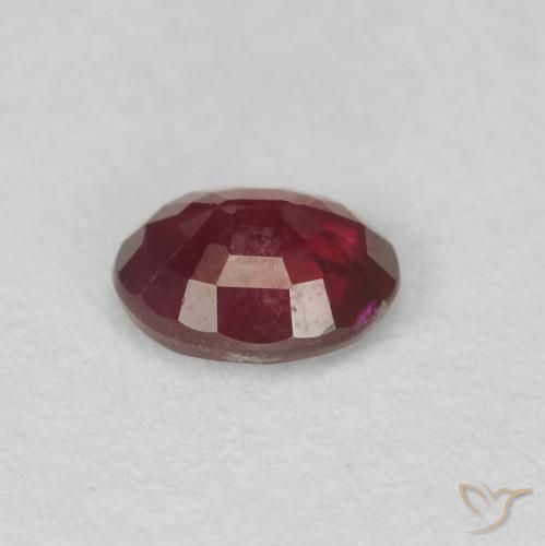 Ruby Gemstone in 5 x 4 mm (calibrated) Size for Sale, Ruby Stone in Medium Red Color