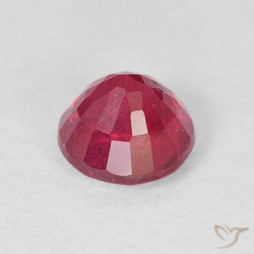 Ruby Gemstone in 6.5 mm (calibrated) Size for Sale, Ruby Stone in Blood Red Color