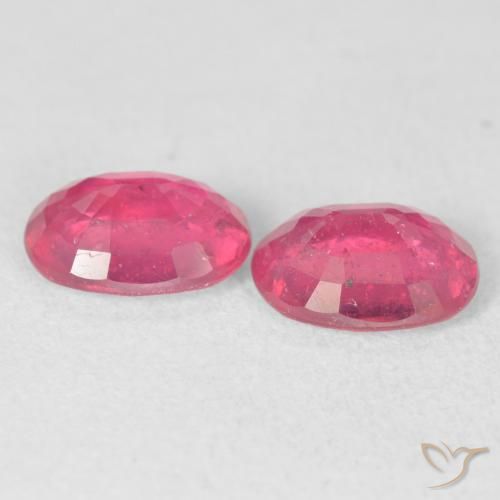 Ruby Gemstones in 8 x 6 mm (calibrated) Size for Sale, Ruby Stones in Medium Red Color