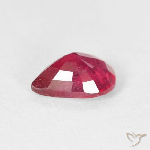 Ruby Gemstone in 8 x 6 mm (calibrated) Size for Sale, Ruby Stone in Jam Red Color