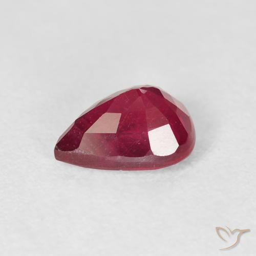 Ruby Gemstone in 8 x 6 mm (calibrated) Size for Sale, Ruby Stone in Deep Red Color