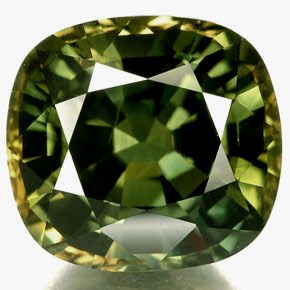 6.29 ct Green Sapphire Gemstone, Sapphire Gem in Cushion-Cut Shape for Sale.