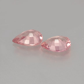 Sapphire Gemstone in 7 x 5 mm (calibrated) Size for Sale, Sapphire Stone in Light Pink Color