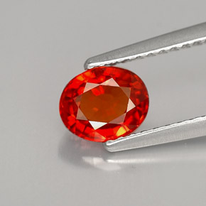 1.09 ct Orange Sapphire Gemstone, Sapphire Gem in Oval Facet Shape for Sale.