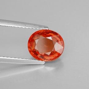 2.50 ct Orange Sapphire Stone, Natural Sapphire in Oval Facet Shape for Sale