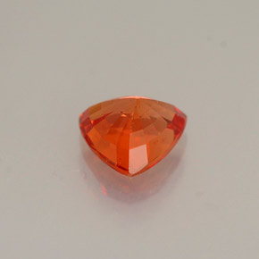 Sapphire Gemstone in 6 x 6 mm (calibrated) Size for Sale, Sapphire Stone in Reddish Orange Color