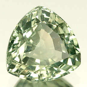 1.04 ct Green Sapphire Stone, Natural Sapphire in Trillion Facet Shape for Sale