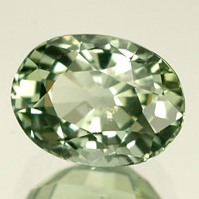 1.50 ct Green Sapphire Stone, Natural Sapphire in Oval Facet Shape for Sale