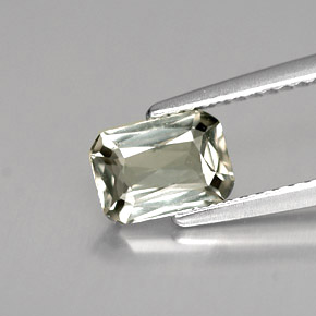 1.12 ct Green Sapphire Gemstone, Sapphire Gem in Octagon / Scissor Cut Shape for Sale.