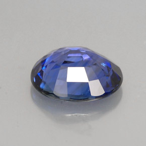 Sapphire Gemstone in 9.5 x 8.1 mm Size for Sale, Sapphire Stone in Cornflower Blue Color