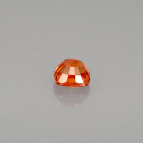Sapphire Gemstone in 4.2 x 4.2 mm Size for Sale, Sapphire Stone in Mandarin Orange Color