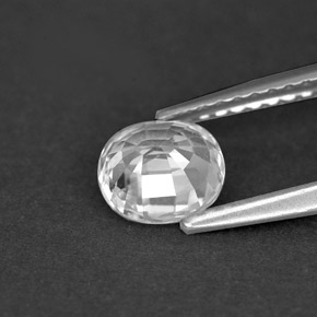 Sapphire Gemstone in 6.1 x 5.5 mm Size for Sale, Sapphire Stone in White Color