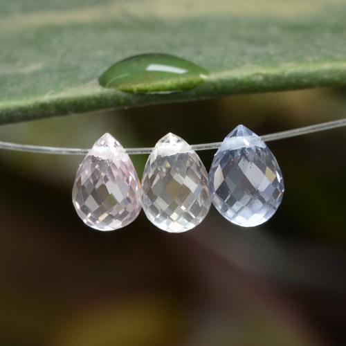 Lot de 3pc Saphirs Multicolore Briolette de Tanzanie - Poids total 2,36 ct / moy. 0,79 ct chaque, taille 5,9x4,1 mm, couleur : Multicolore, dureté de Mohs 9 convient aux bijoux de tous les jours, pierre de sagesse, Pierre de naissance de septembre, Photo A