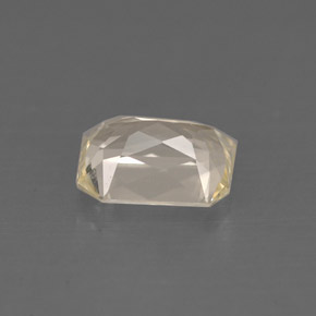Sapphire Gemstone in 6.8 x 5.4 mm Size for Sale, Sapphire Stone in Light Yellow Color