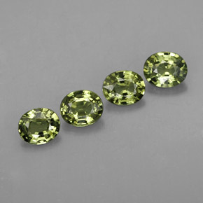 Светло-зеленый Сапфир Камень - 0.4ct Фасетный Овал (ID: 309492)