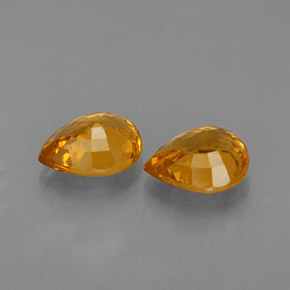 Sapphire Gemstone in 6.2 x 5 mm Size for Sale, Sapphire Stone in Yellow Orange Color