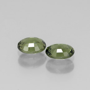 Sapphire Gemstone in 4.9 x 3.9 mm Size for Sale, Sapphire Stone in Green Color