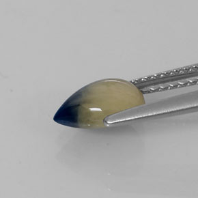 Sapphire Gemstone in 8 x 6 mm (calibrated) Size for Sale, Sapphire Stone in Bi-color Color