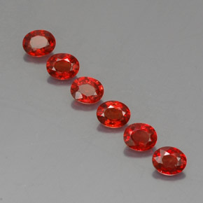 Rojo claro Zafiro Gema - 0.4ct Forma ovalada (ID: 324956)