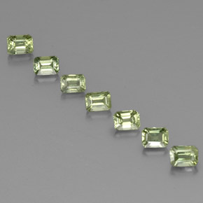 Verde muy claro Zafiro Gema - 0.3ct Forma octagonal (ID: 330506)