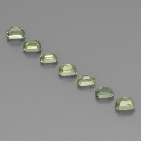 Sapphire Gemstones in 4 x 3 mm (calibrated) Size for Sale, Sapphire Stones in Very Light Green Color