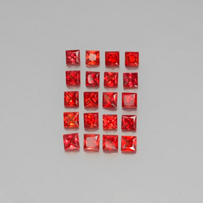 Bright Red Sapphire Gem - 0.1ct Princess-Cut (ID: 346427)