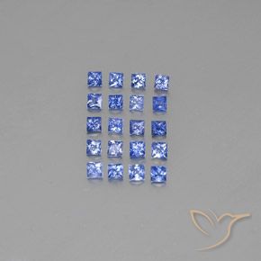Set aus 20 Stück quadratischer Saphir in blauer Farbe aus Madagaskar - Größe 2,4 x 2,3mm, Gewicht 1,79 ct gesamt / Durchschn. je 0,09 ct, Farbe: Mittleres Dunkelblau, Mohs-Härte 9 Geeignet für den täglichen Gebrauch im Schmuck, Geburtsstein für September, Photo A