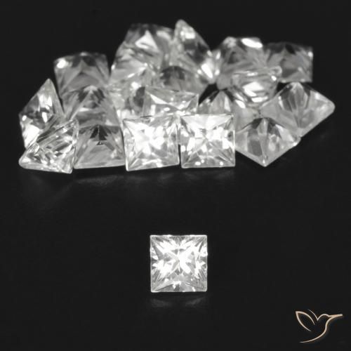 Saphir blanc en vrac de 2,66 ct, taille princesse de 2,7 x 2,7 mm de Madagascar, Photo A
