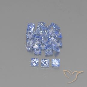 Lotto di 30 pezzi di zaffiro blu taglio quadrato dallo Sri Lanka - dimensioni 2,2 x 2,1mm, peso totale 2,25 ct / media. 0,08 ct ciascuno, colore: Azzurro, durezza Mohs 9 adatto per gioielli da indossare ogni giorno, Mostra grande brillantezza, Photo A