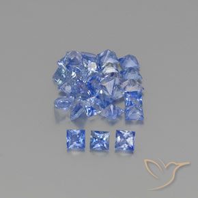 Lotto di 30 pezzi di zaffiro blu taglio quadrato Zaffiro - Peso 2,56 ct totali / media. 0,09 ct ciascuno, misura 2,2 x 2,2mm, colore: Blu scuro medio, durezza Mohs 9 adatto per gioielli da indossare ogni giorno, Giovedì Gemma, Photo A