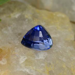 Sapphire Gemstone in 6.5 x 6.1 mm Size for Sale, Sapphire Stone in Blue Color
