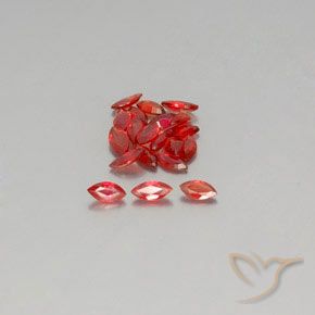 Lote de 20 piezas de Zafiro Rojo intenso Marquesa de Tanzania - Peso 2,73 ct en total / promedio. 0,14 ct cada uno, Tamaño 4,8 x 2,5mm, Color: Rojo intenso, Dureza Mohs 9 Adecuado para joyas de uso diario, Año de la piedra preciosa del tigre, Photo A