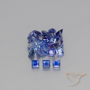 Lote de 32 piezas de Zafiro Azul violeta oscuro Cuadrada de Madagascar - Tamaño 2,8 x 2,7mm, peso 4,36 ct en total / promedio. 0,14 ct cada uno, dureza de Mohs 9 Adecuado para joyas de uso diario, Piedra de la sabiduría, Photo A