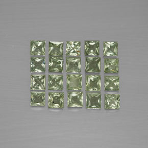 Verde bosque claro Zafiro Gema - 0.1ct Corte Princesa (ID: 354280)