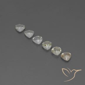 Sapphire Gemstones in 4 x 4 mm (calibrated) Size for Sale, Sapphire Stones in Pale Yellow Color