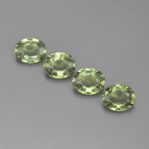 Light Green Sapphire Gem - 0.4ct Oval Facet (ID: 367674)