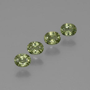 Warm Forest Green Сапфир Камень - 0.5ct Фасетный Овал (ID: 367843)