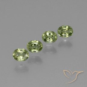 Verde claro Zafiro Gema - 0.5ct Forma ovalada (ID: 367844)