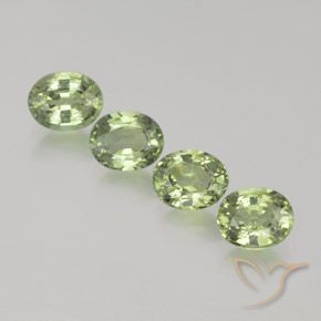 Forest Green Sapphire Gem - 0.4ct Oval Facet (ID: 368656)